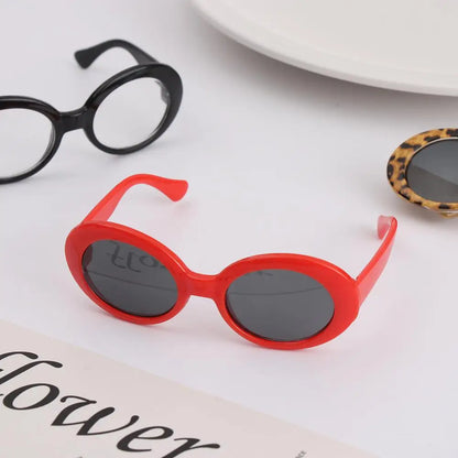 Runda solglasögon för katt